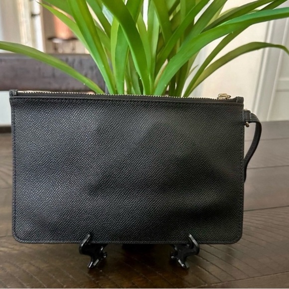 Coach Black Leather Wristlet - RARE VINTAGE - Picture 3 of 5